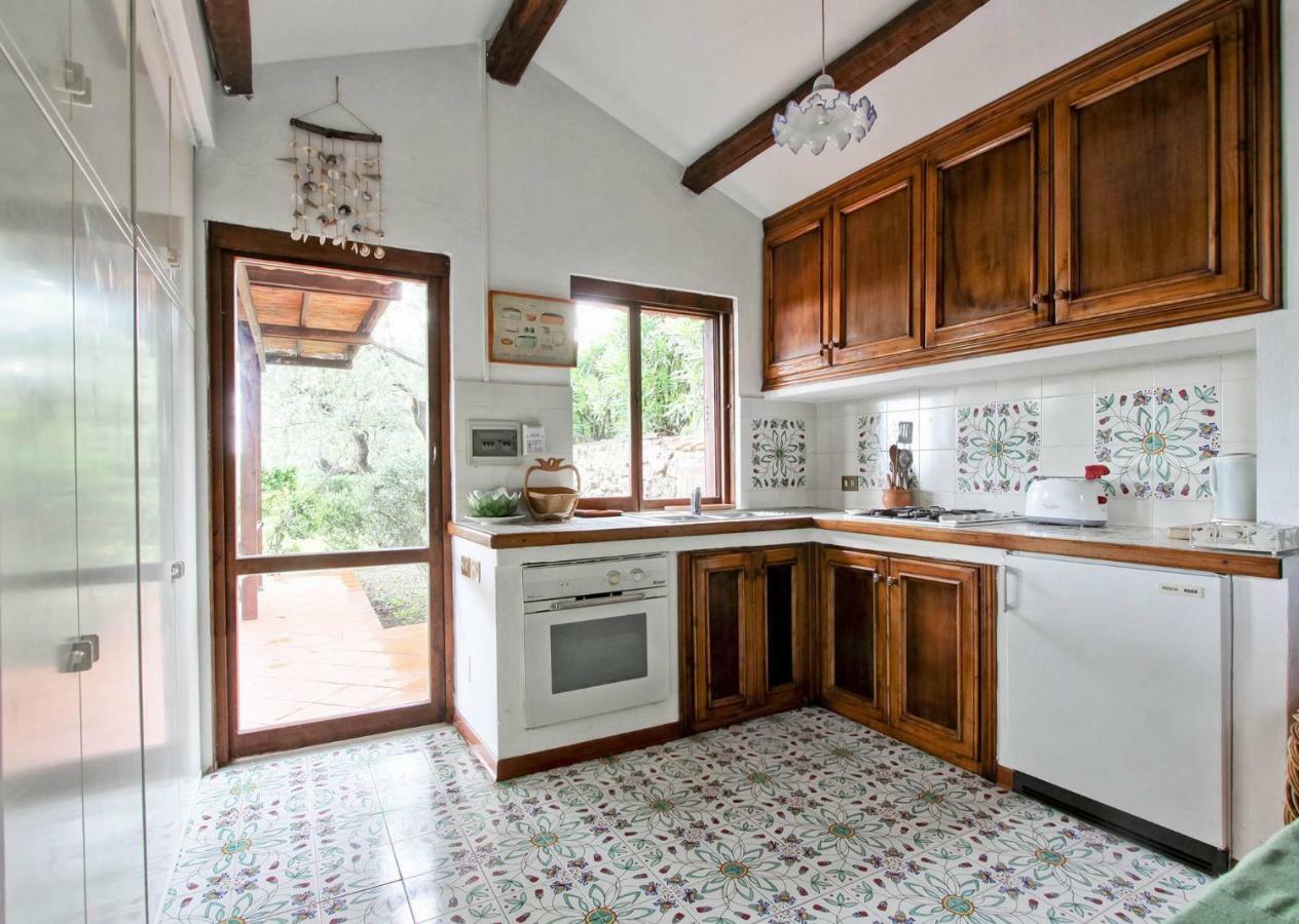 Il Cottage Di Villa Sveva, Splendida Vista Mare 포르투산투스테파노 외부 사진